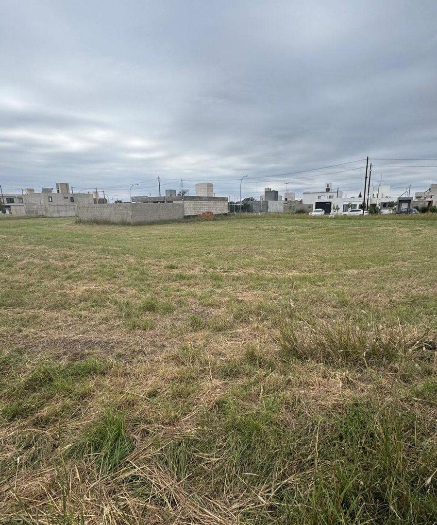 Venta Lote Valle Cercano 250m2 Apto Duplex