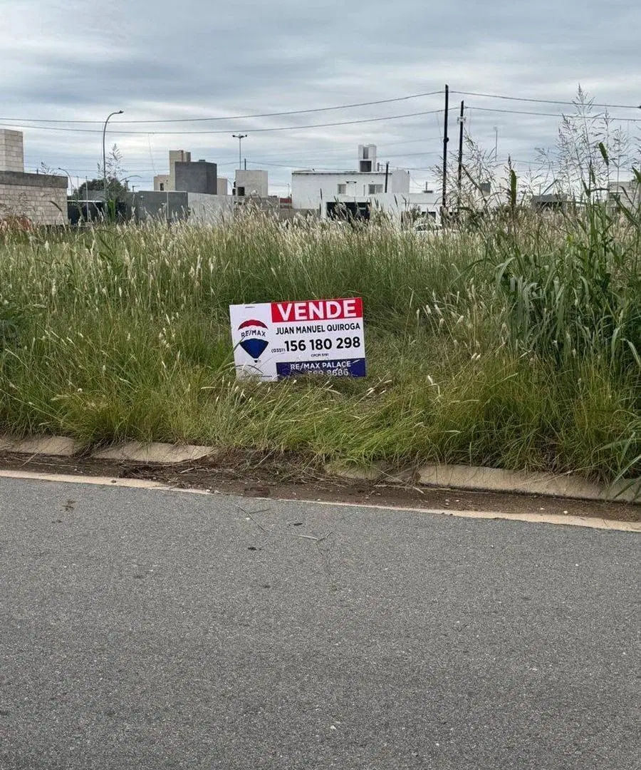 Venta Lote Valle Cercano 250m2 Apto Duplex 4