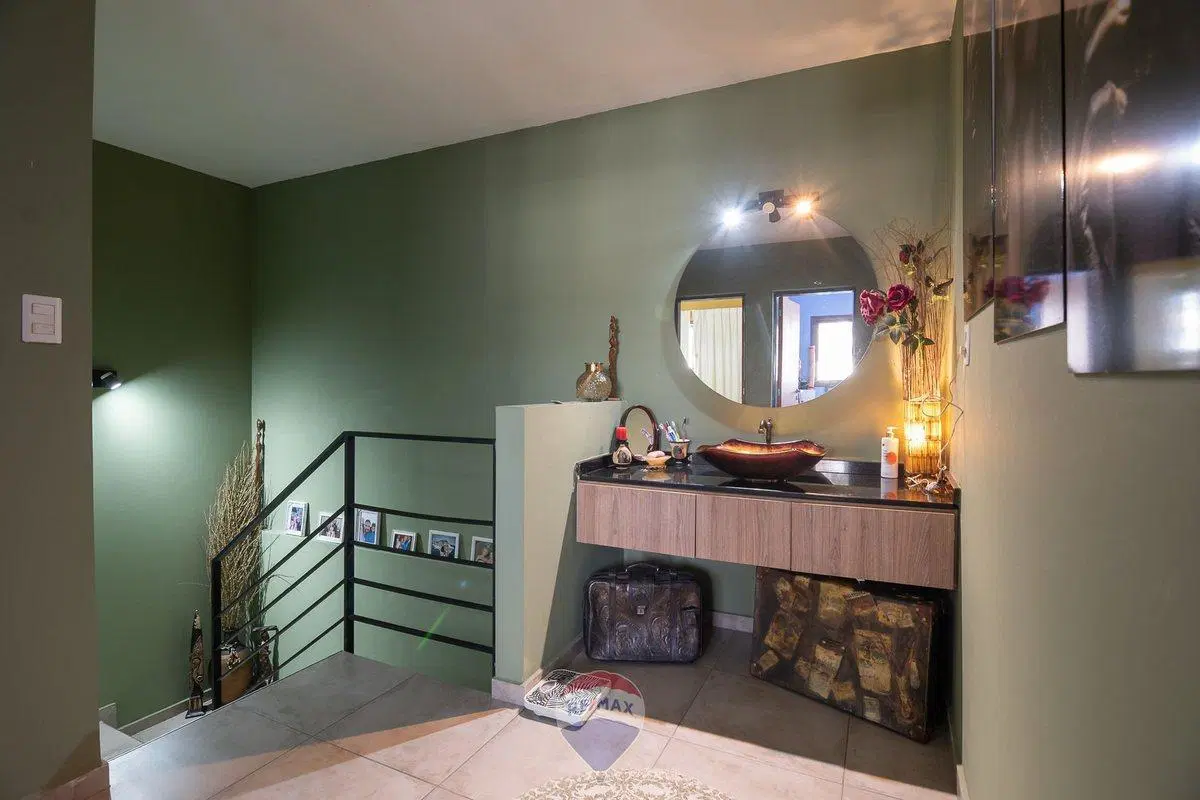 DUPLEX 3 DORM COCHERA Y PATIO ALTO ALBERDI CORDOBA 5