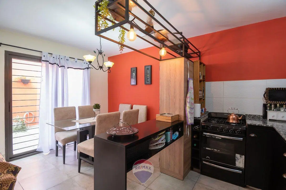 DUPLEX 3 DORM COCHERA Y PATIO ALTO ALBERDI CORDOBA 3