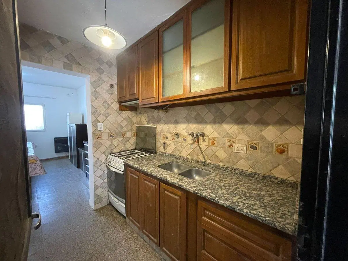 CASA EN VENTA 3 DORMITORIOS BARRIO JUAN B JUSTO 5