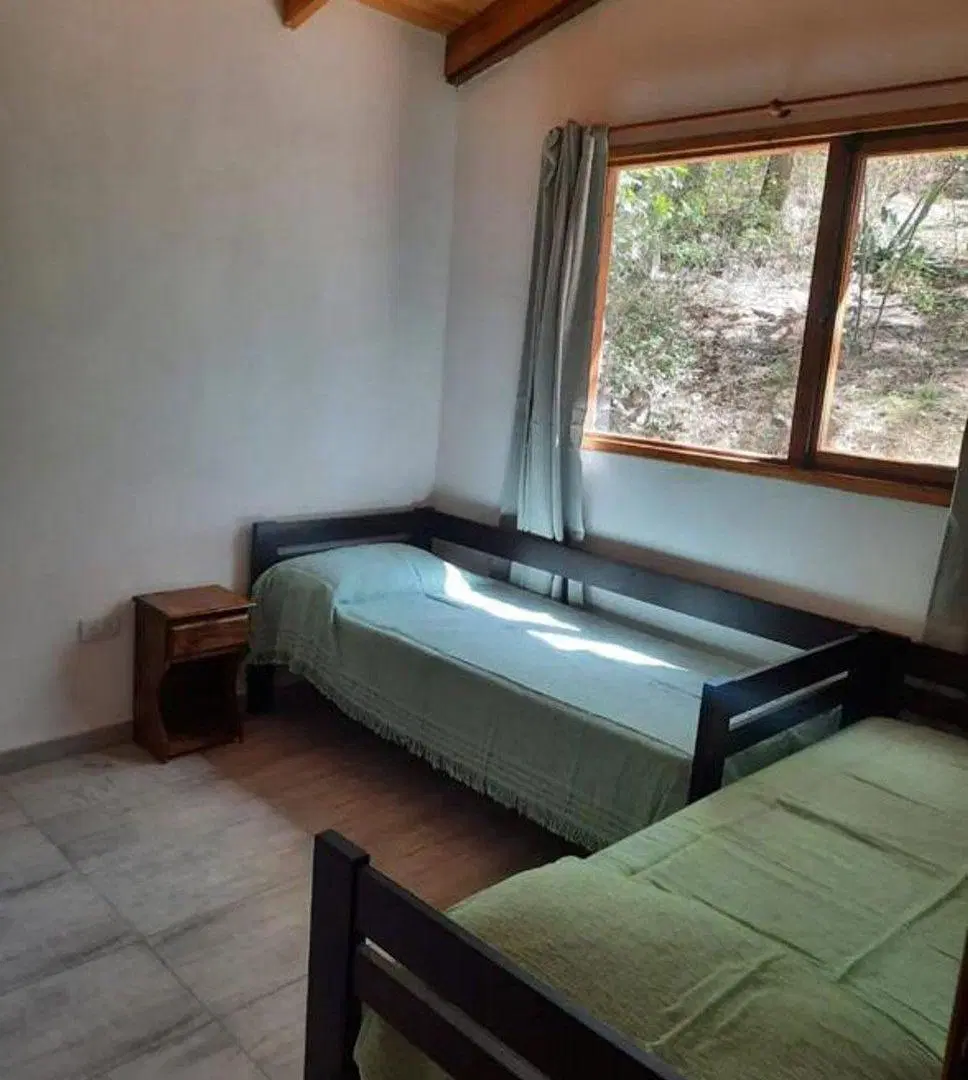 VENTA 2 CASAS VILLA GENERAL BELGRANO POZO VERDE 2