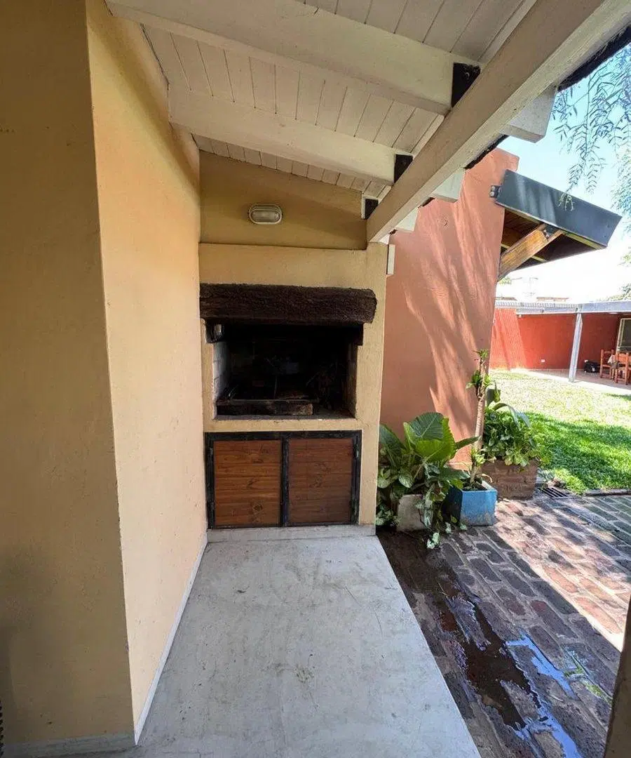VENTA CASA 3 DORMITORIOS VILLA ALLENDE CBA CAP. 4