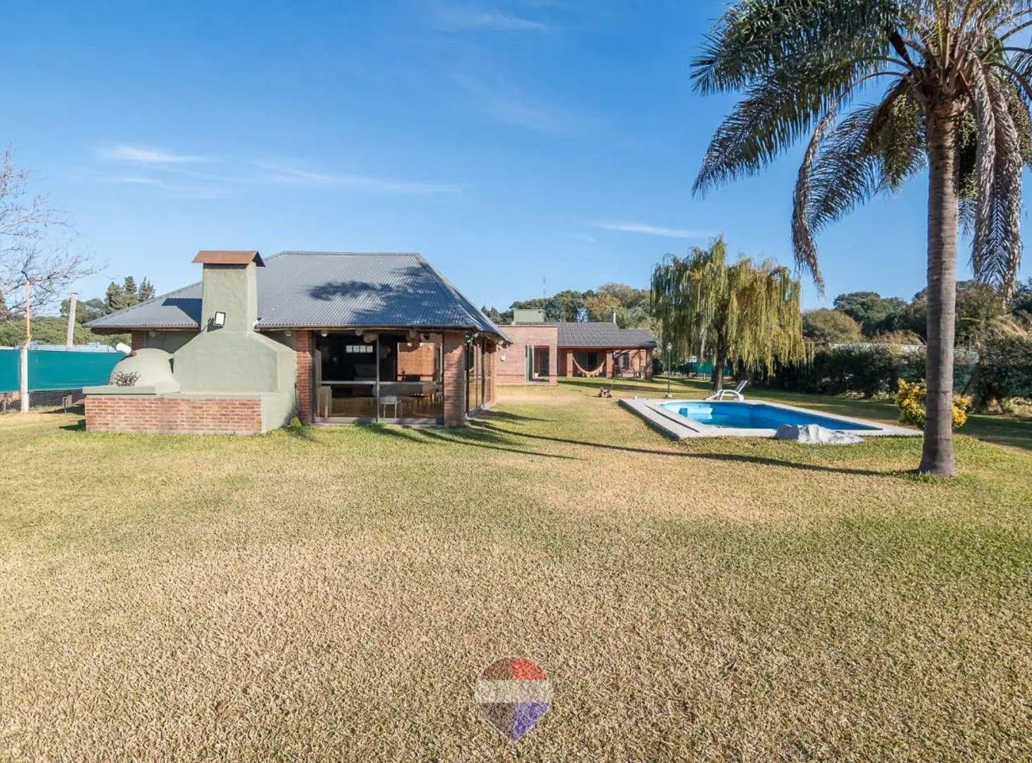 VENTA CASA QUINTA 4 DORMITORIOS VILLA ESQUIU CBA 4