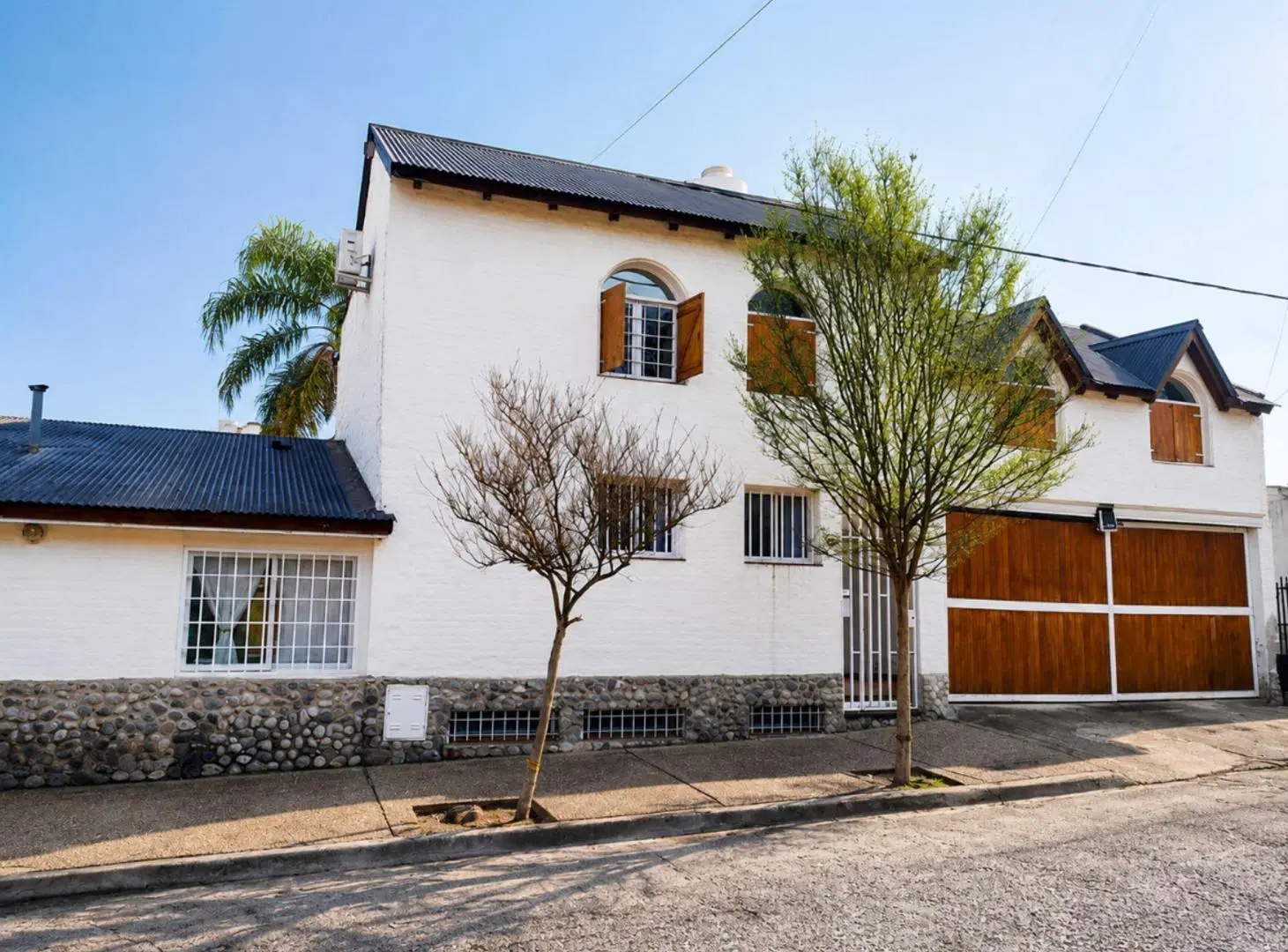 VENTA CASA  3 DORMITORIOS BARRIO PUEYRREDON CBA 2