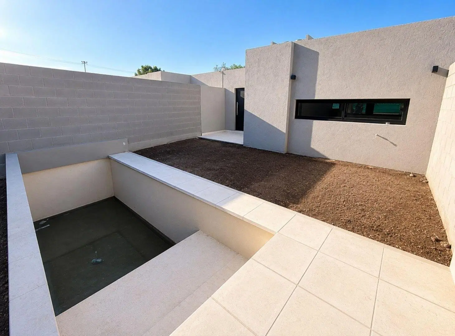 VENTA DUPLEX EN POZO 2 DORM BARRIO NORTE CBA 4