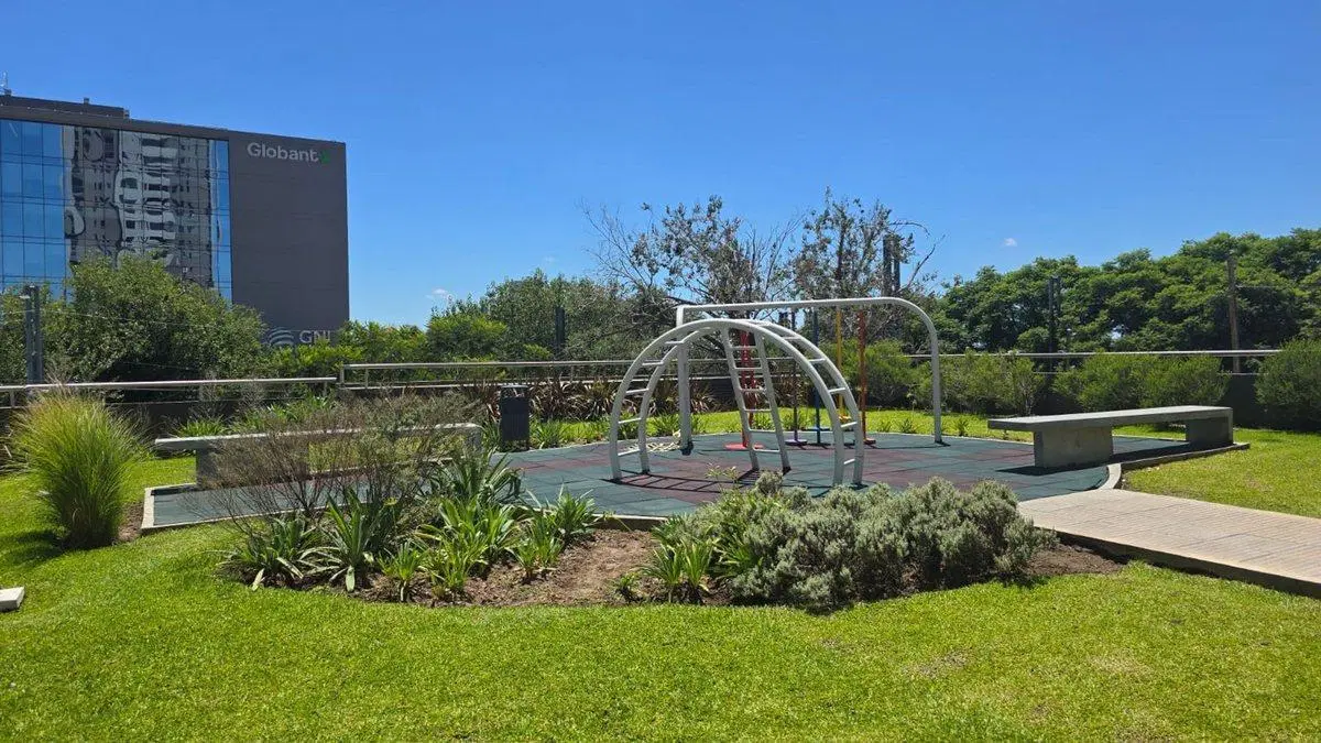 VENTA DEPARTAMENTO COCHERA PILETA Aº ALBERDI CBA 3