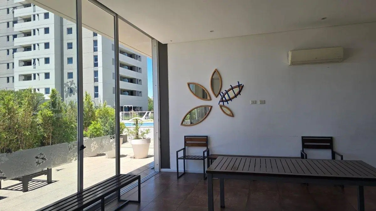 VENTA DEPARTAMENTO COCHERA PILETA Aº ALBERDI CBA 2
