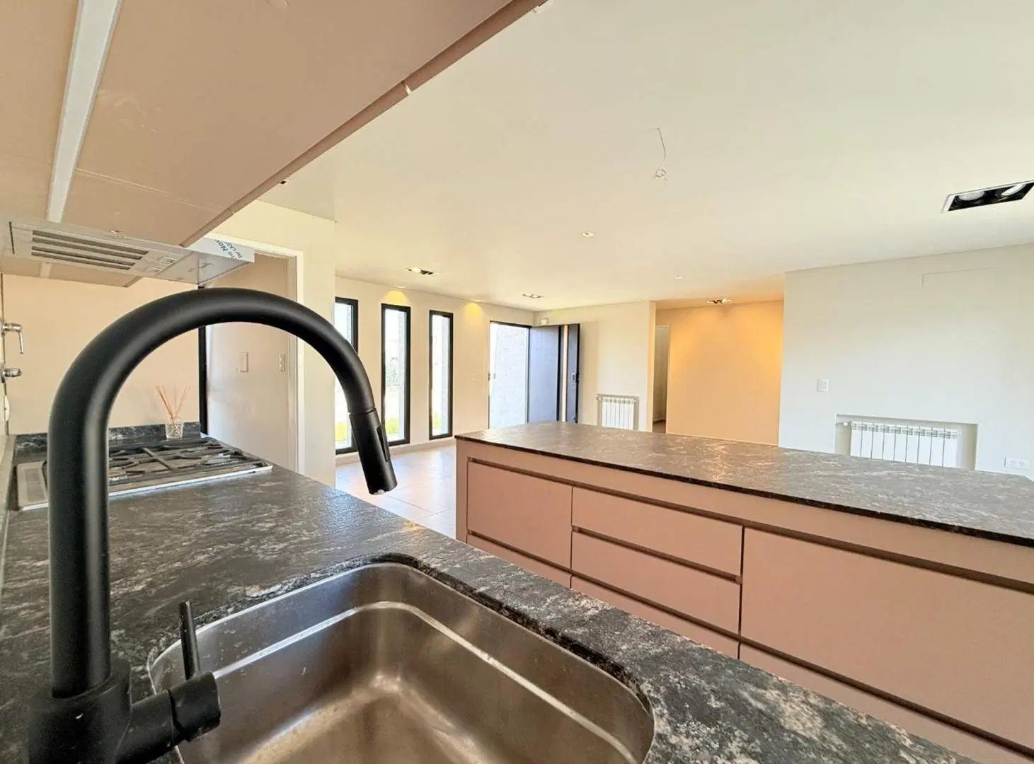VENTA CASA DOS DORMITORIOS C/ PILETA DOCTA CÓRDOBA 2