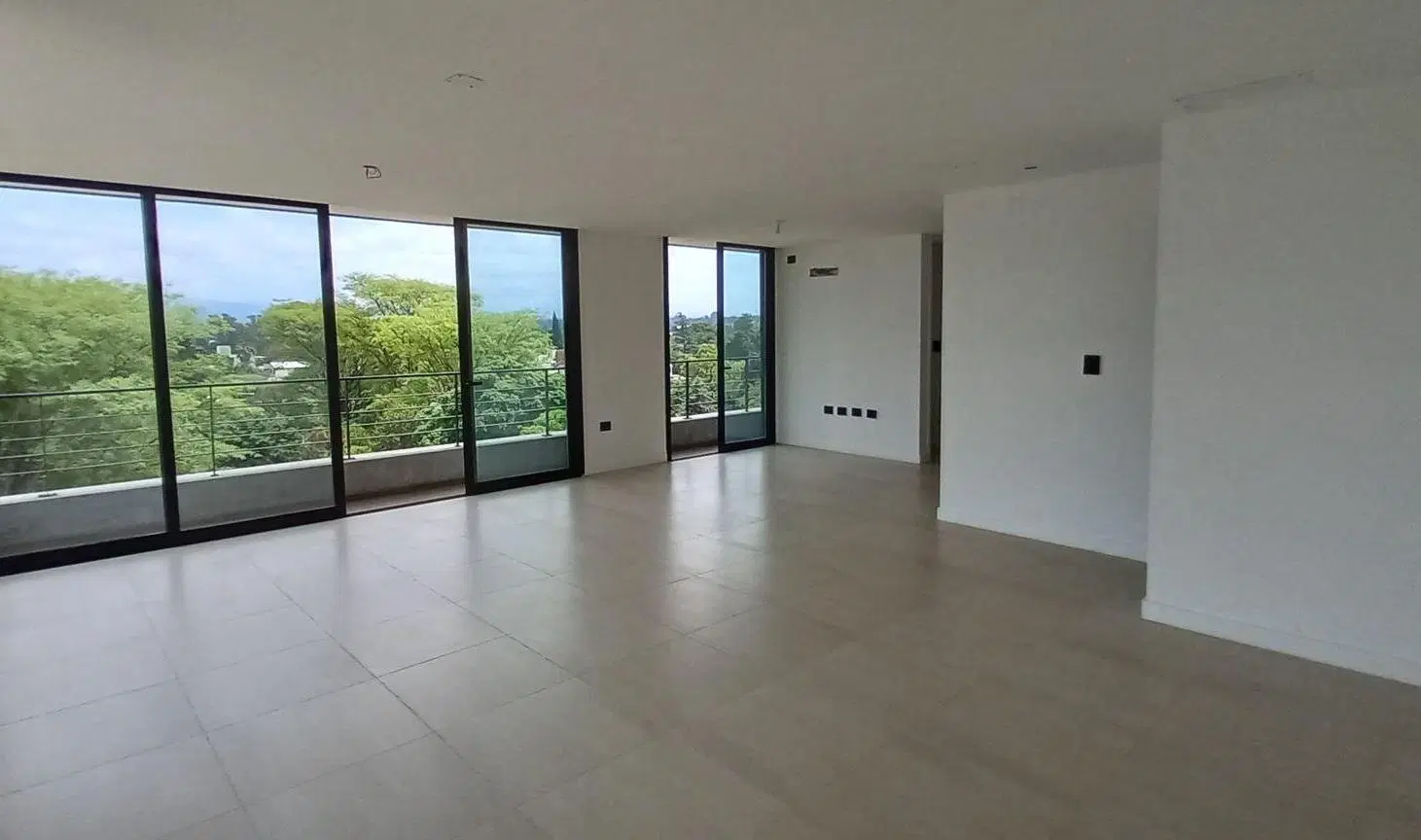 VENTA OFICINA CATEGORIA COCHERA VILLA BELGRANO CBA 3
