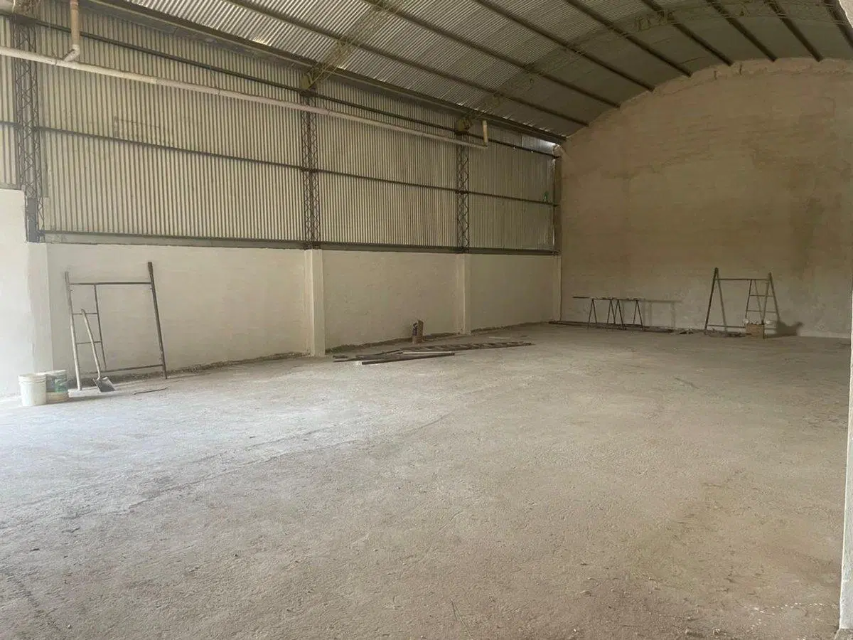 ALQUILER DE  GALPON MALVINAS ARGENTINAS 250 M2 3