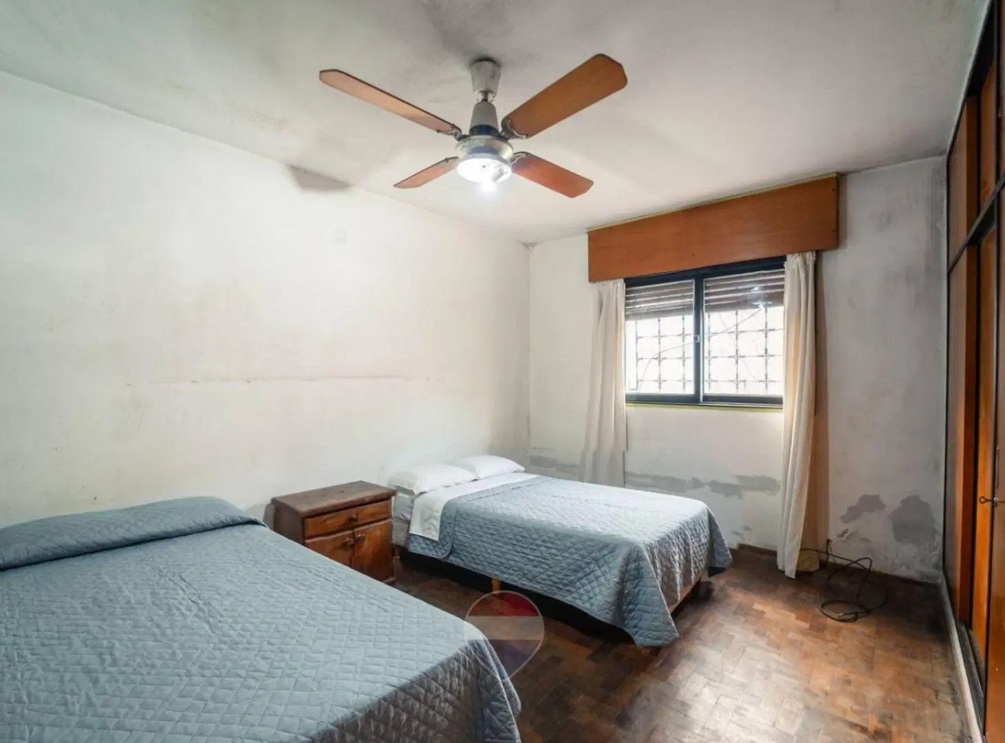 VENTA CASA 2 DORMI + HABITACION INDEPENDIENTE CBA 5