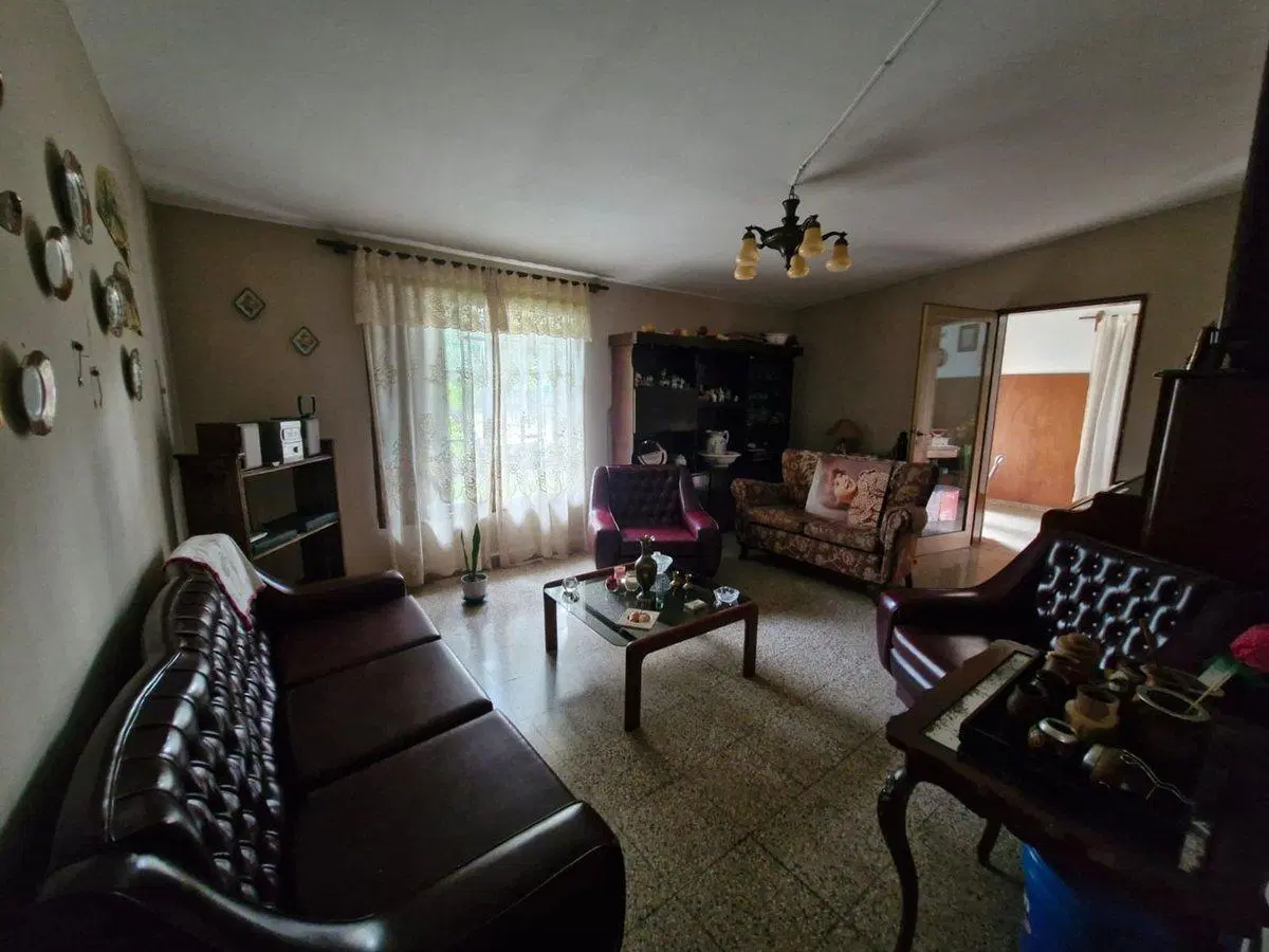 VENTA CASA 4 DORMITORIOS BARRIO MERCANTIL CORDOBA 8