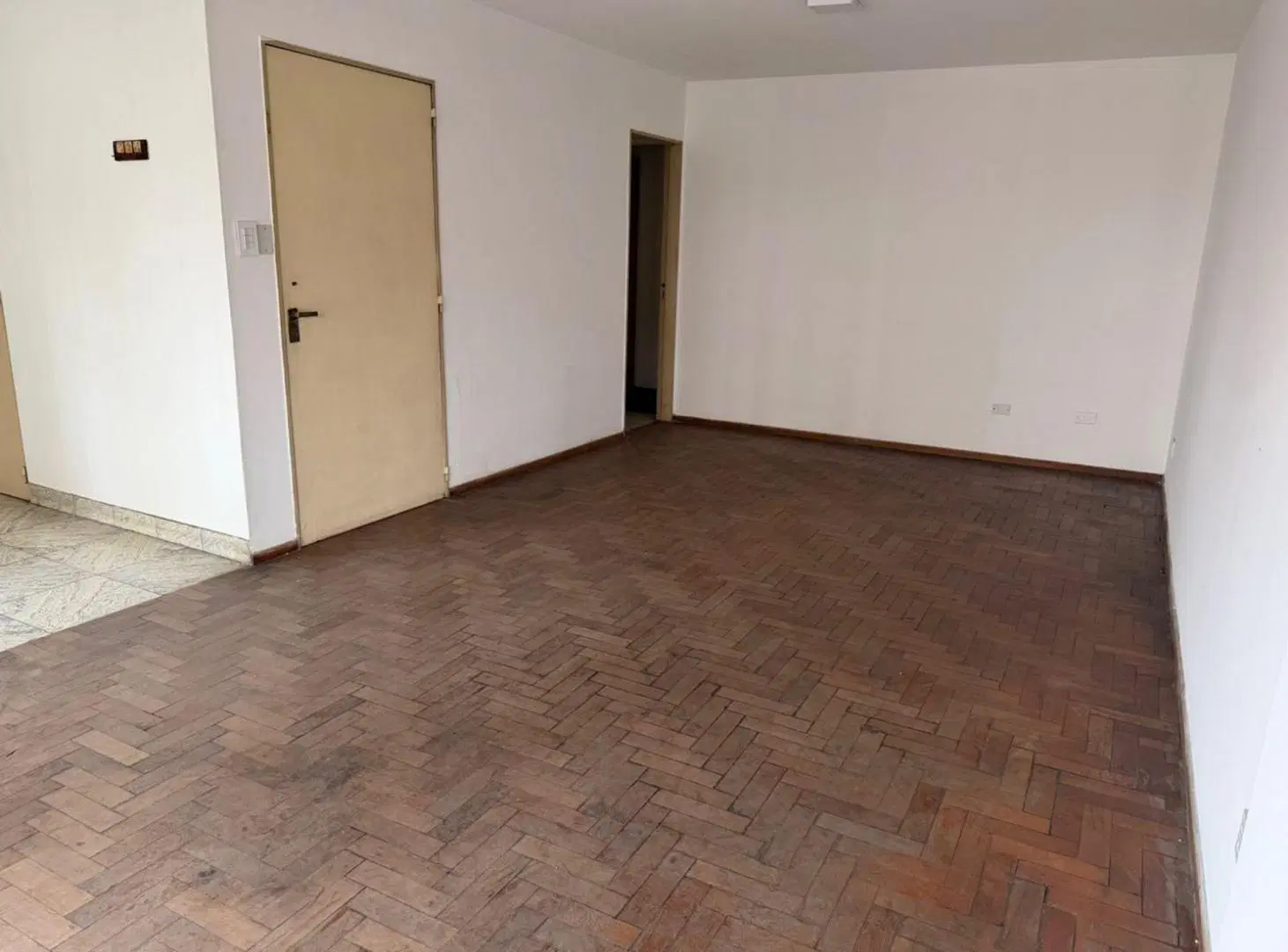 VENTA PISO, DEPTO 4 DORMITORIOS CENTRO CORDOBA 2