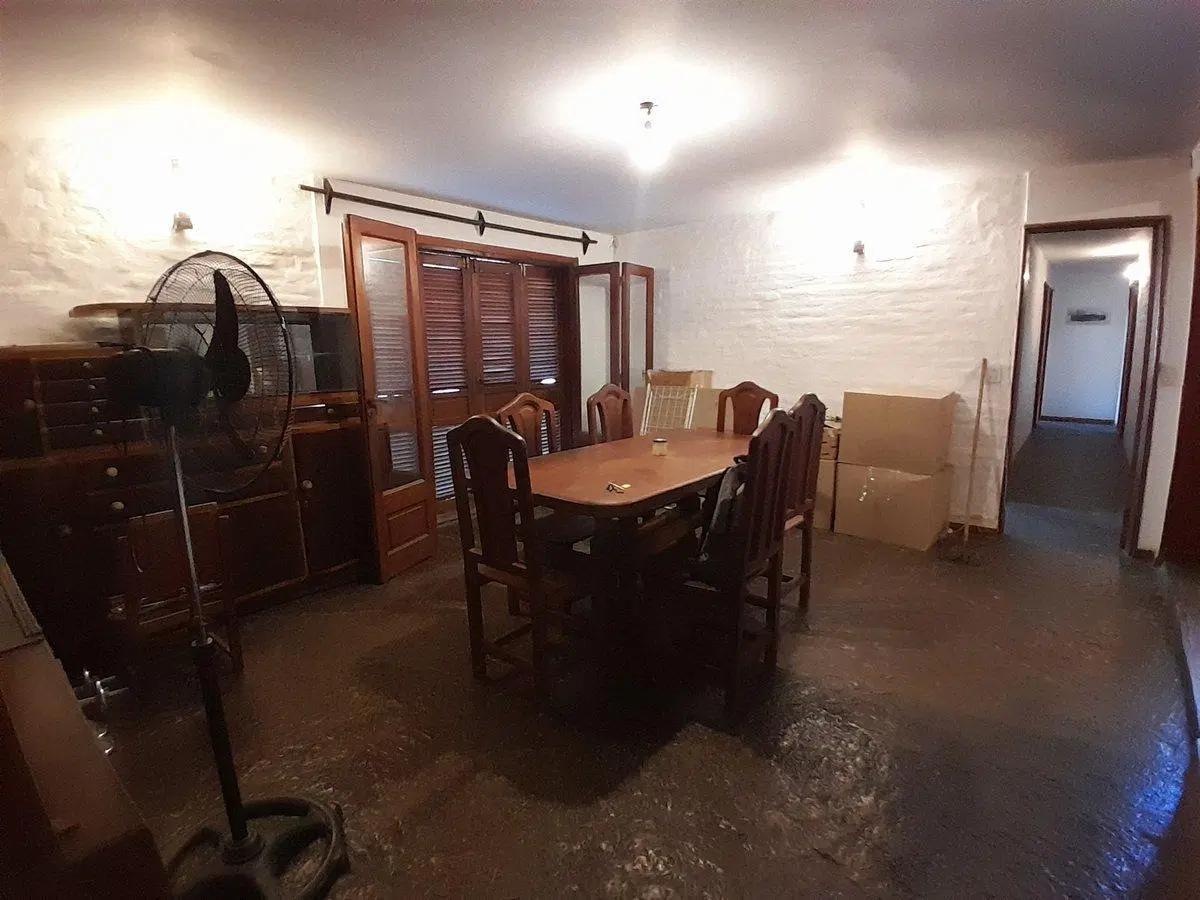 VENTA CASA + DEPTO CON PILETA EN ARGUELLO CÓRDOBA 2