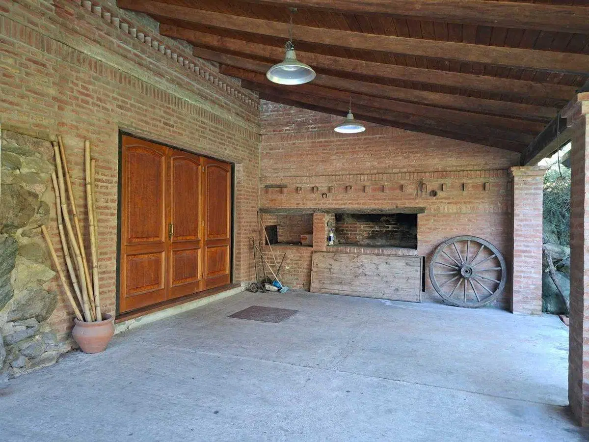 Venta Casa c/ Pileta San Antonio de Arredondo Cba. 3