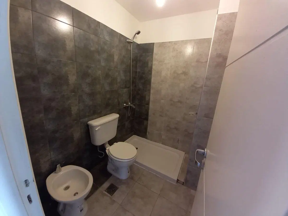 REMAX ALQUILA DEPARTAMENTO GENERAL PAZ 2