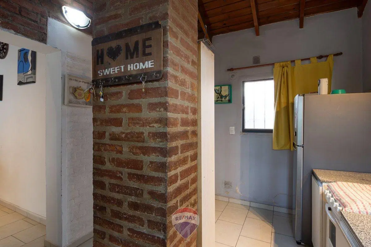 VENTA CASA + DEPARTAMENTO LOS BOULEVARES 8