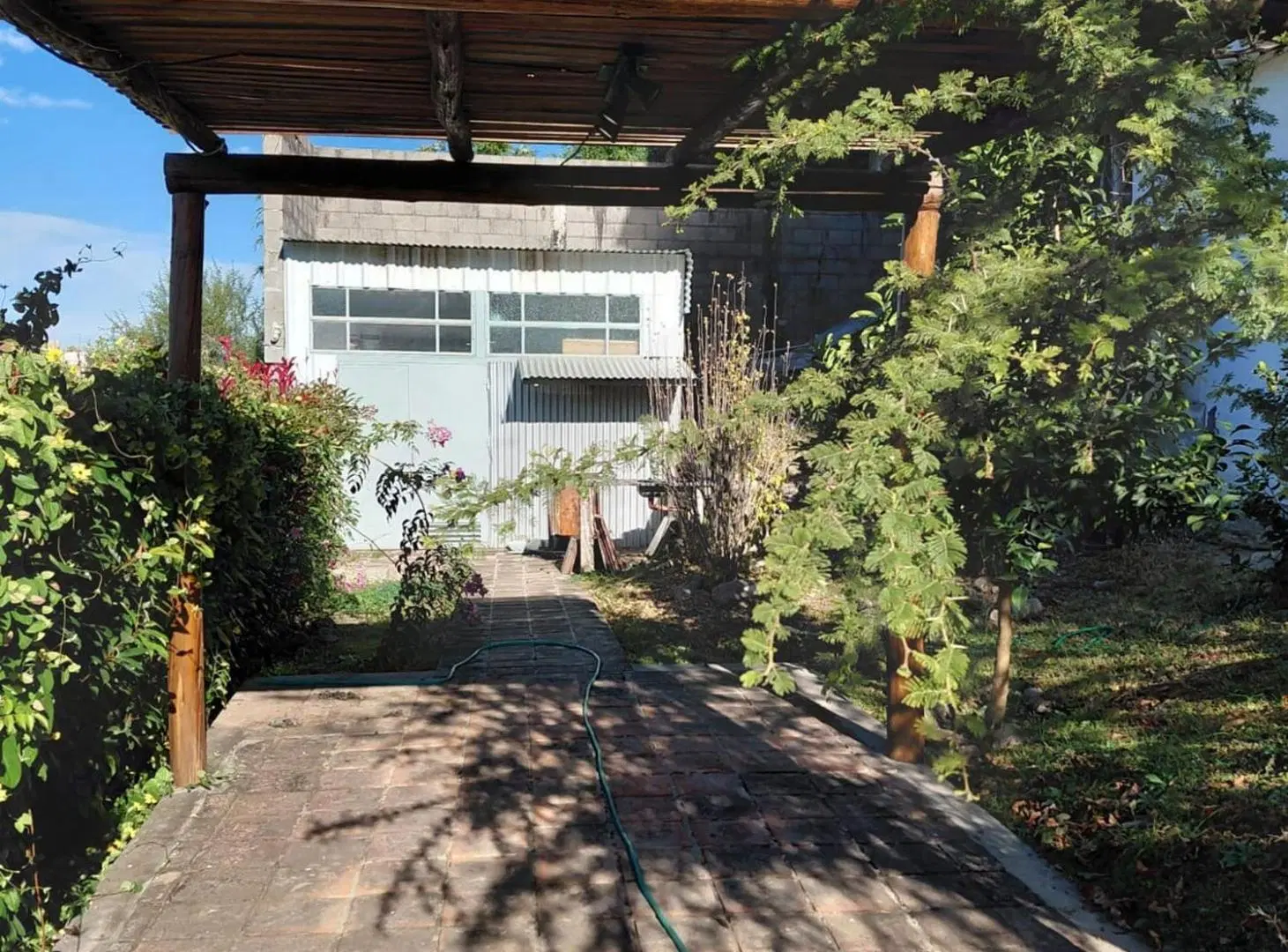 VENTA CASA 5 DORM CUMBRES DEL GOLF V. ALLENDE CBA 2