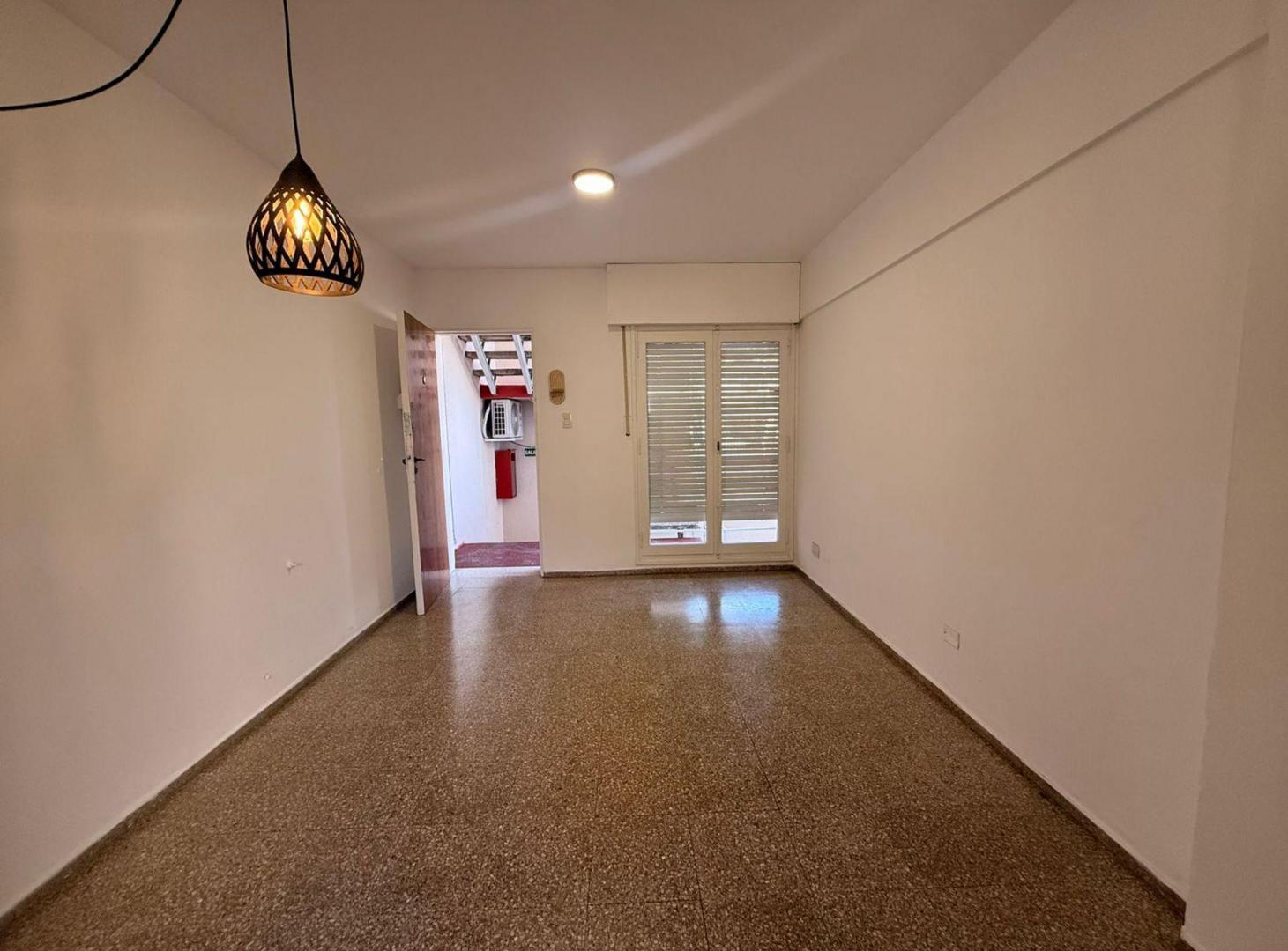 Foto de DEPARTAMENTO EN ALQUILER 2 DORMITORIOS ALTA CBA.-, imagen 4