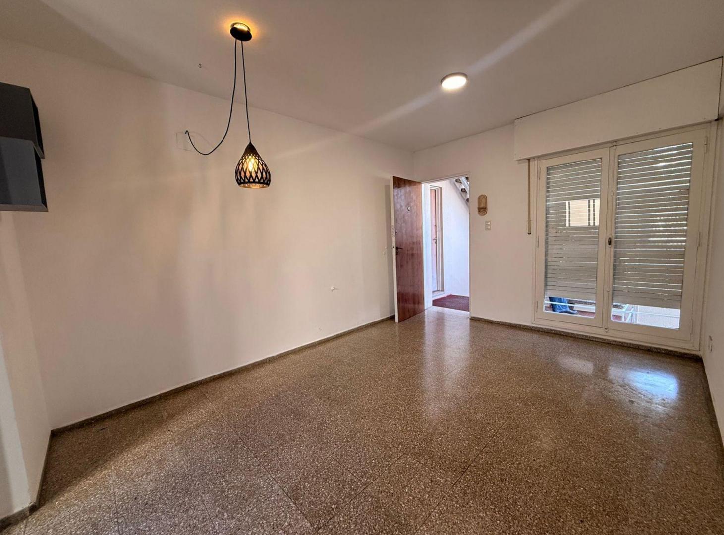 Foto de DEPARTAMENTO EN ALQUILER 2 DORMITORIOS ALTA CBA.-, imagen 3