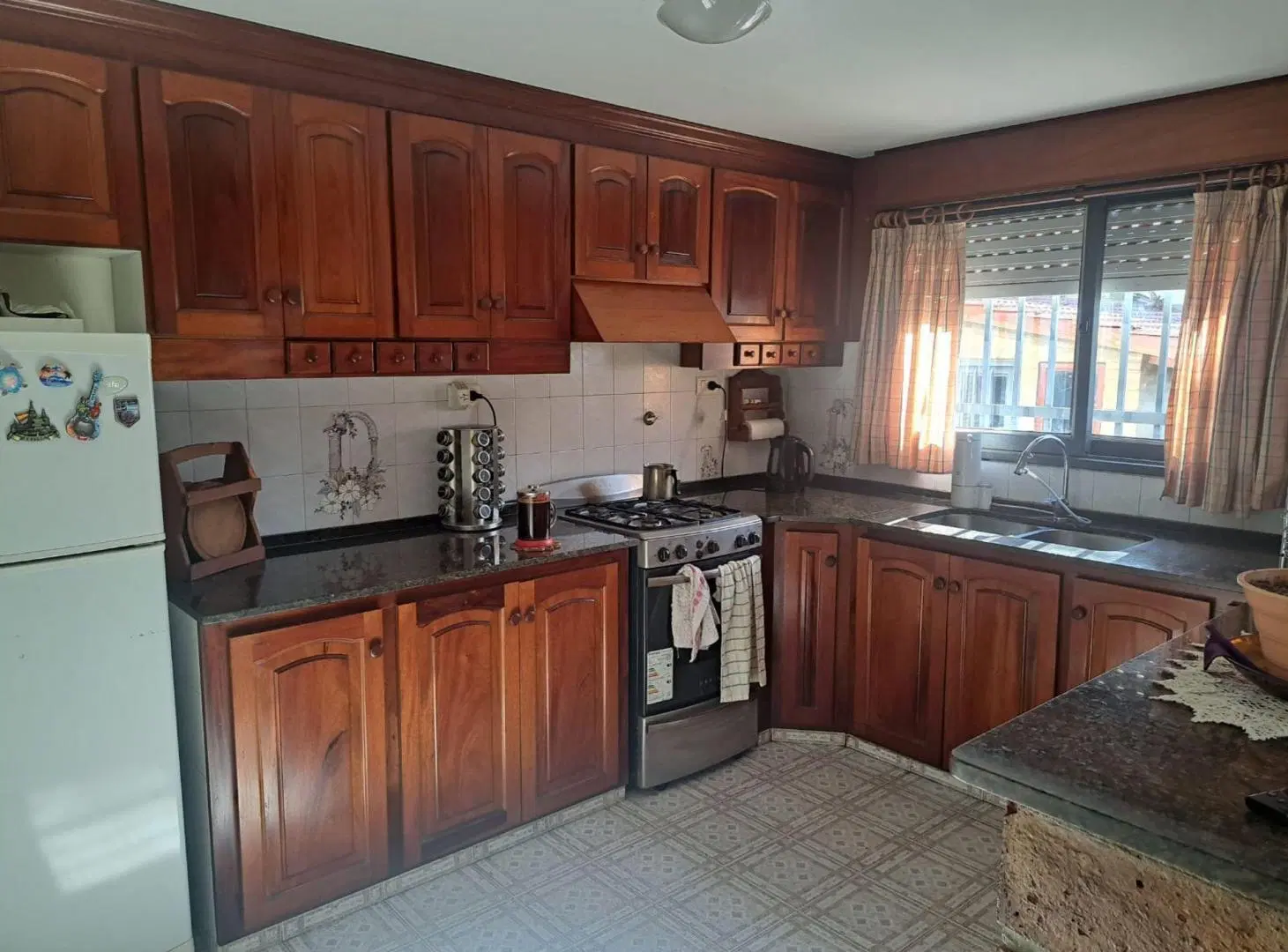 VENTA CASA 4 DORMI B° LOMAS SAN MARTIN CÓRDOBA 3