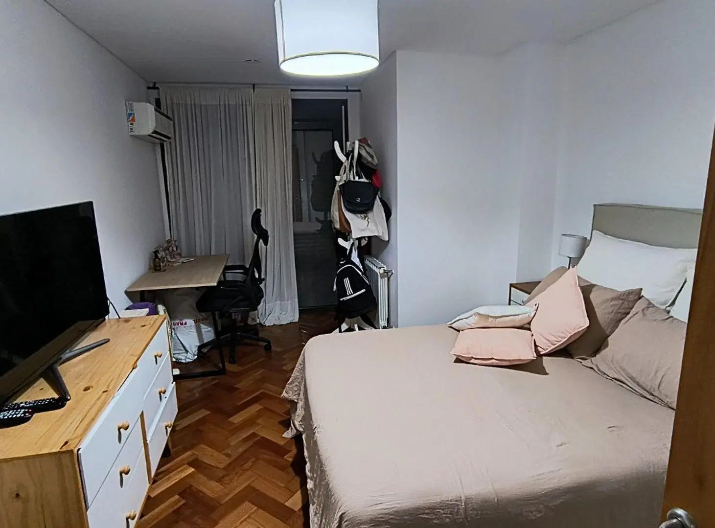 VENTA DEPARTAMENTO 1 DORMITORIO GENERAL PAZ BALCON 4