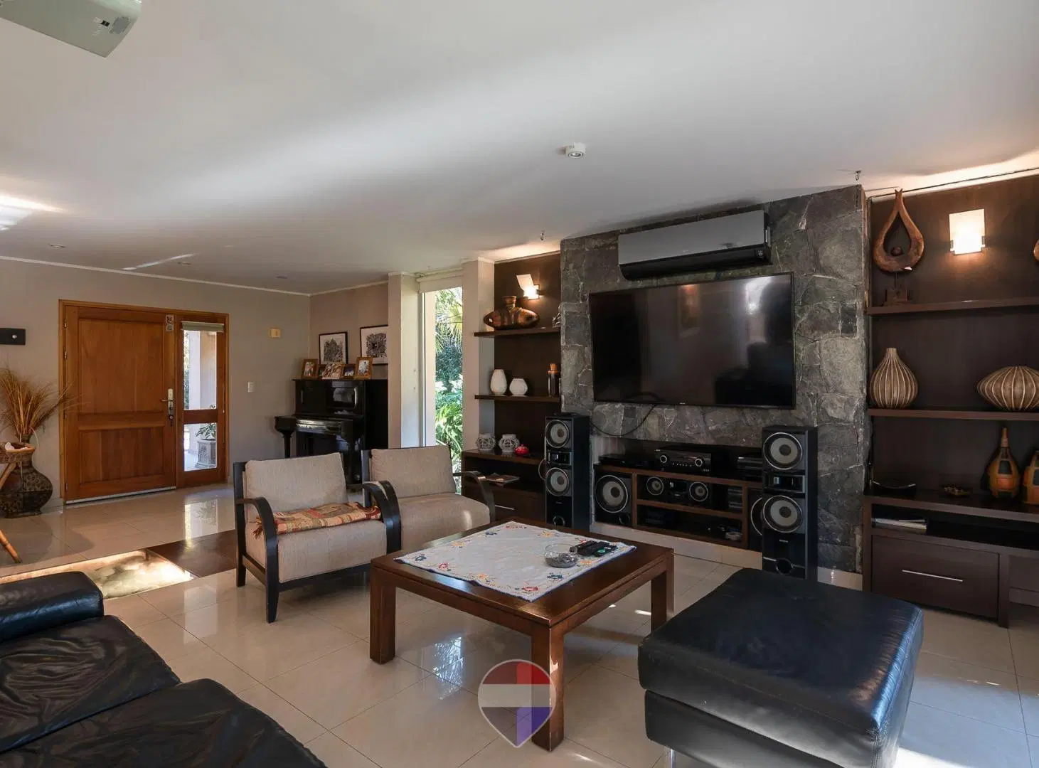 VENTA CASA EN COUNTRY LA ARBOLEDA CÓRDOBA 2