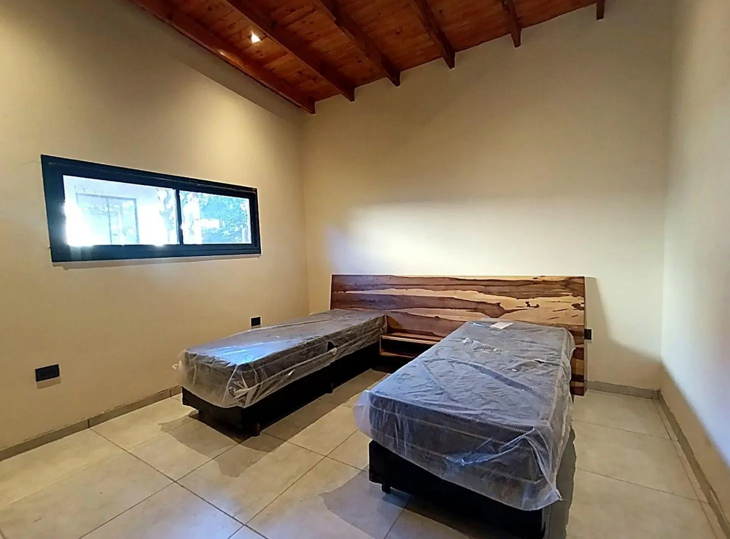 Venta casa a estrenar 2 dorm Villa G. Belgrano Cba 8