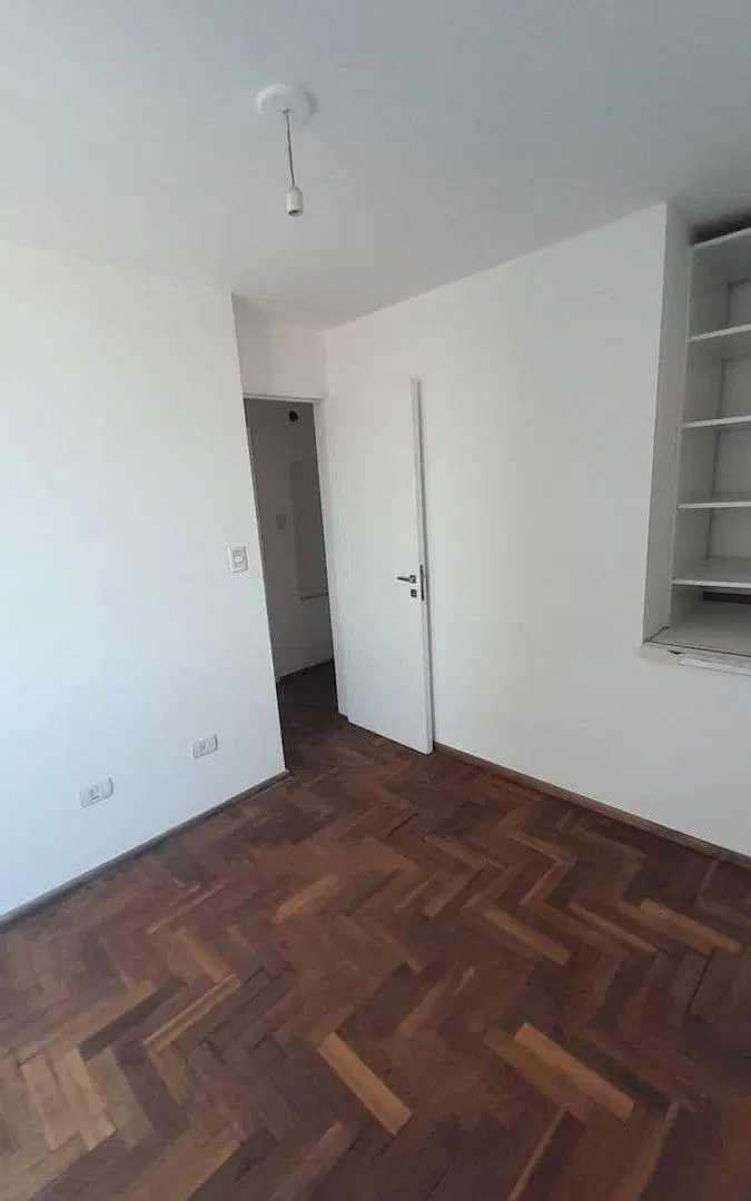 VENTA DEPARTAMENTO DUPLEX DOS BAÑOS CON BALCON CBA 3