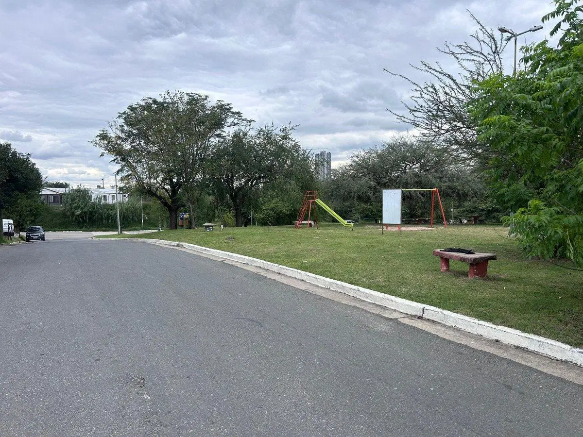VENTA CASA 2 DORMITORIOS QUEBRADA DE LAS ROSAS CBA 4