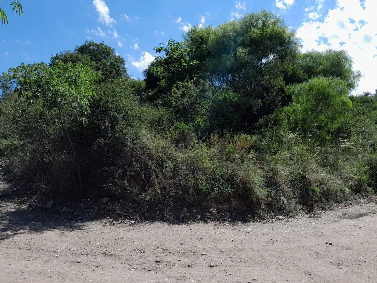 VENTA 2 TERRENOS, SALSIPUEDES-Recibe Vehículo! CBA 4