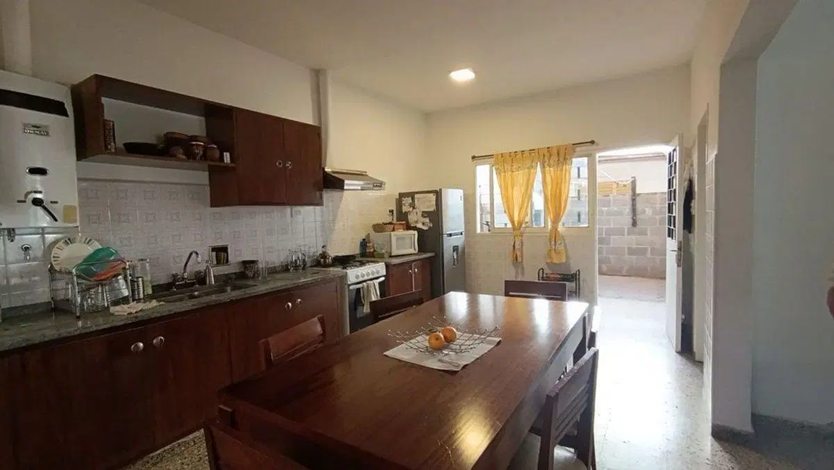 VENTA CASA 3 DORM MAS 2 DPTOS B° CUPANI CÓRDOBA 2