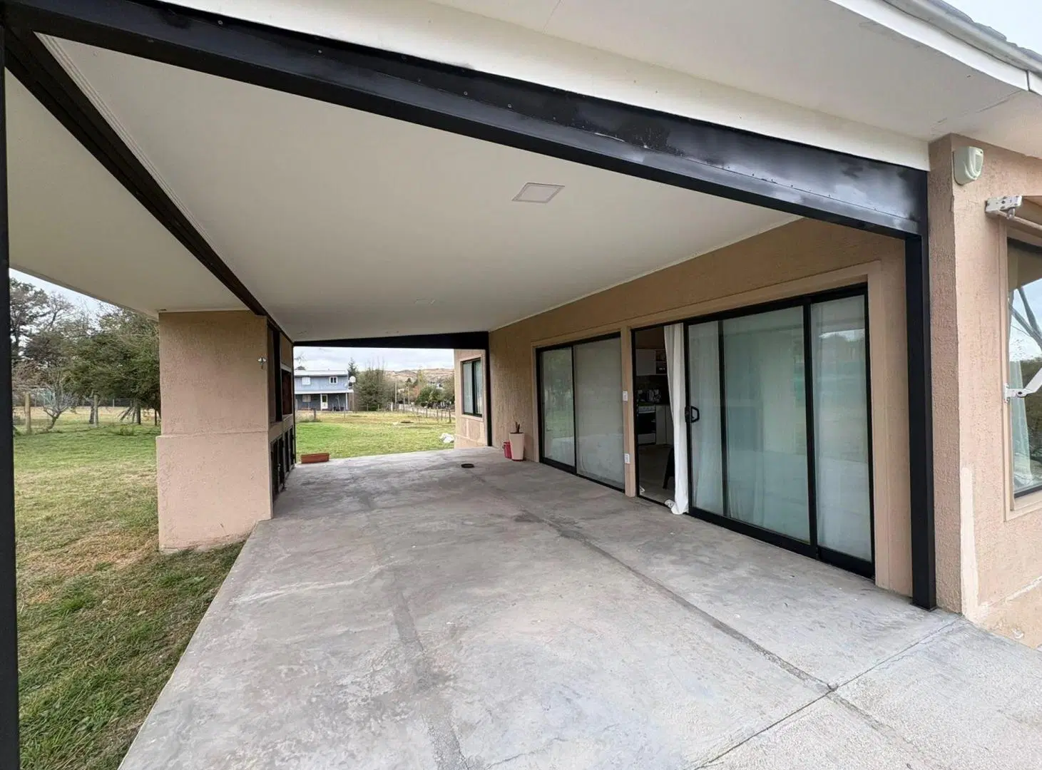 VENTA CASA 1 DORMI AMOBLADA POTRERO DE GARAY CBA 3