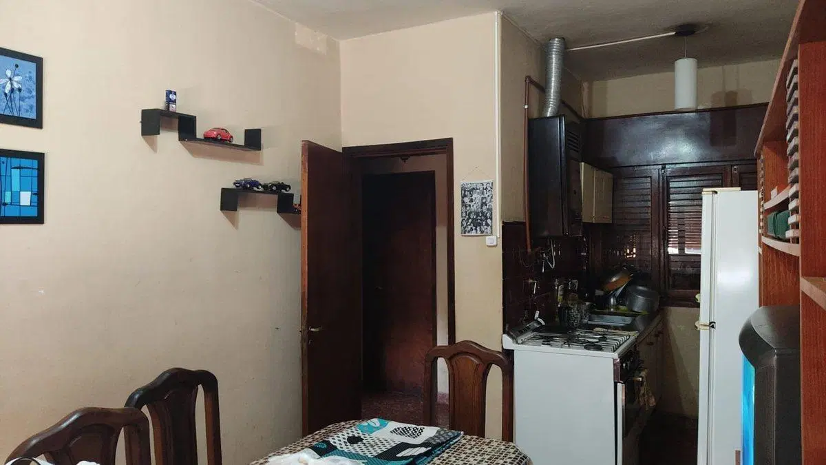 VENTA CASA 2 DORMITORIOS + GALPON LOS PARAISOS cba 4