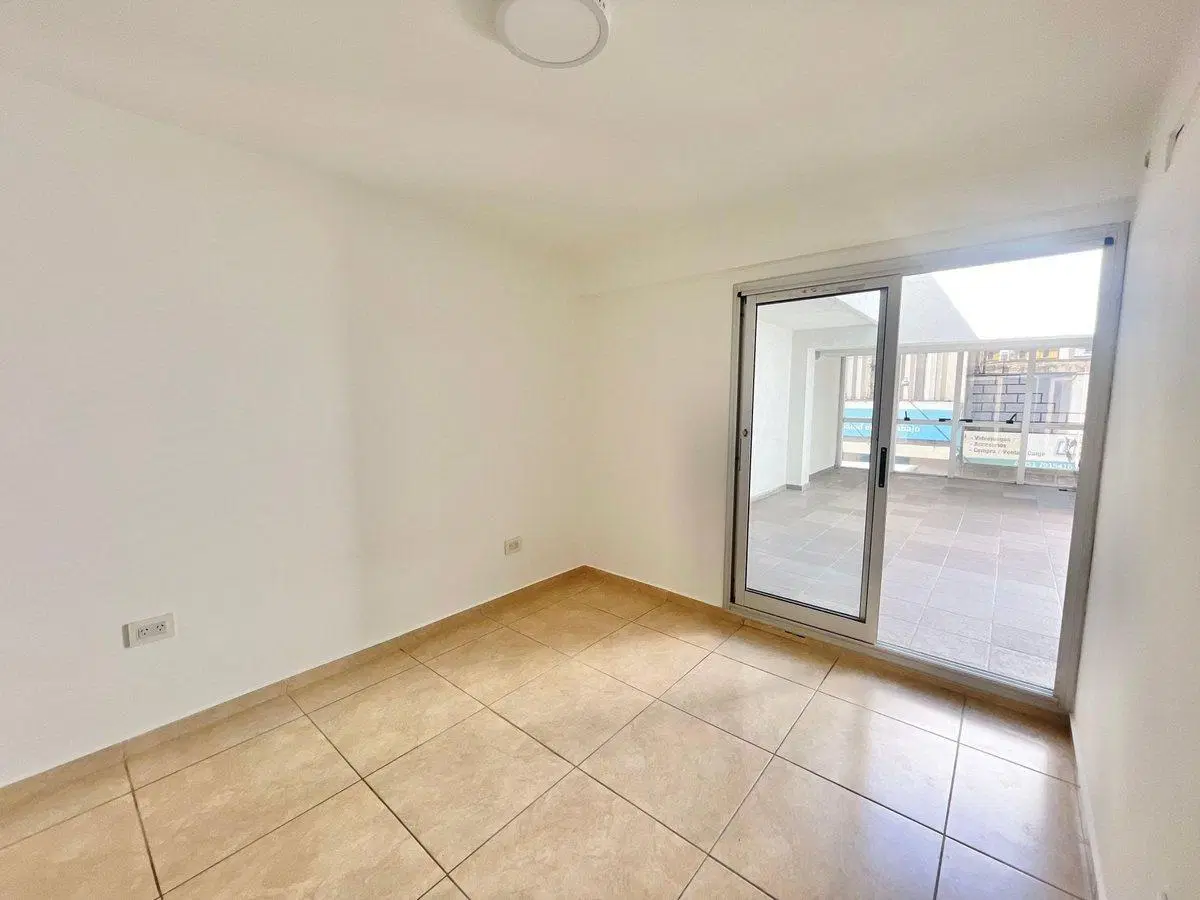 SE VENDE DPTO 1 DORM BALCON TERRAZA CENTRO CBA 8