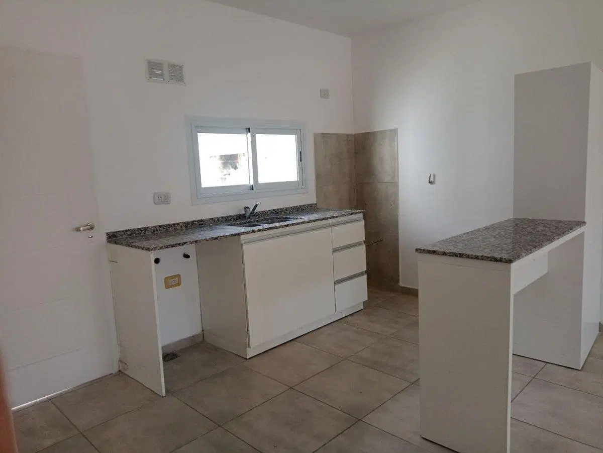 VENTA DUPLEX 2 DORMITORIOS VILLA ALLENDE CORDOBA 3