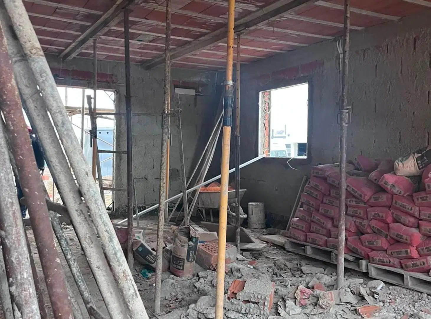 VENDE DUPLEX EN DOCTA 3 DORMITORIOS 3 BAÑOS 5