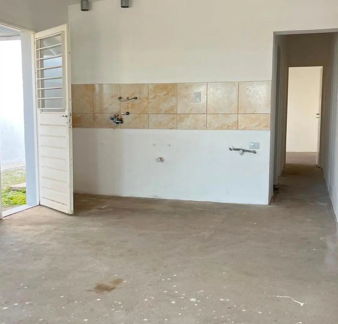 VENTA CASA 2 DORM UNIVERSITARIOS DE HORIZONTE CBA 4