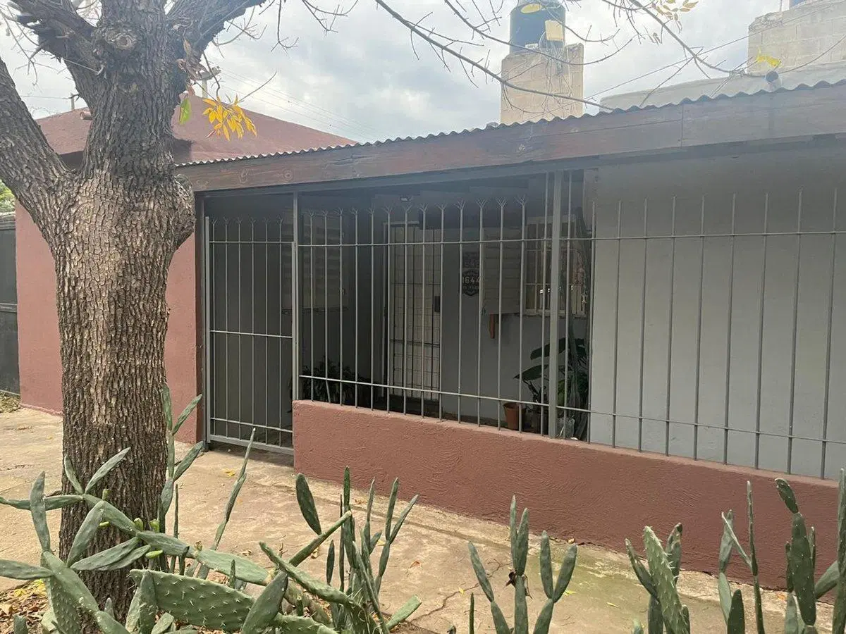 VENTA CASA 4 DORMITORIOS VILLA UNION CORDOBA 2