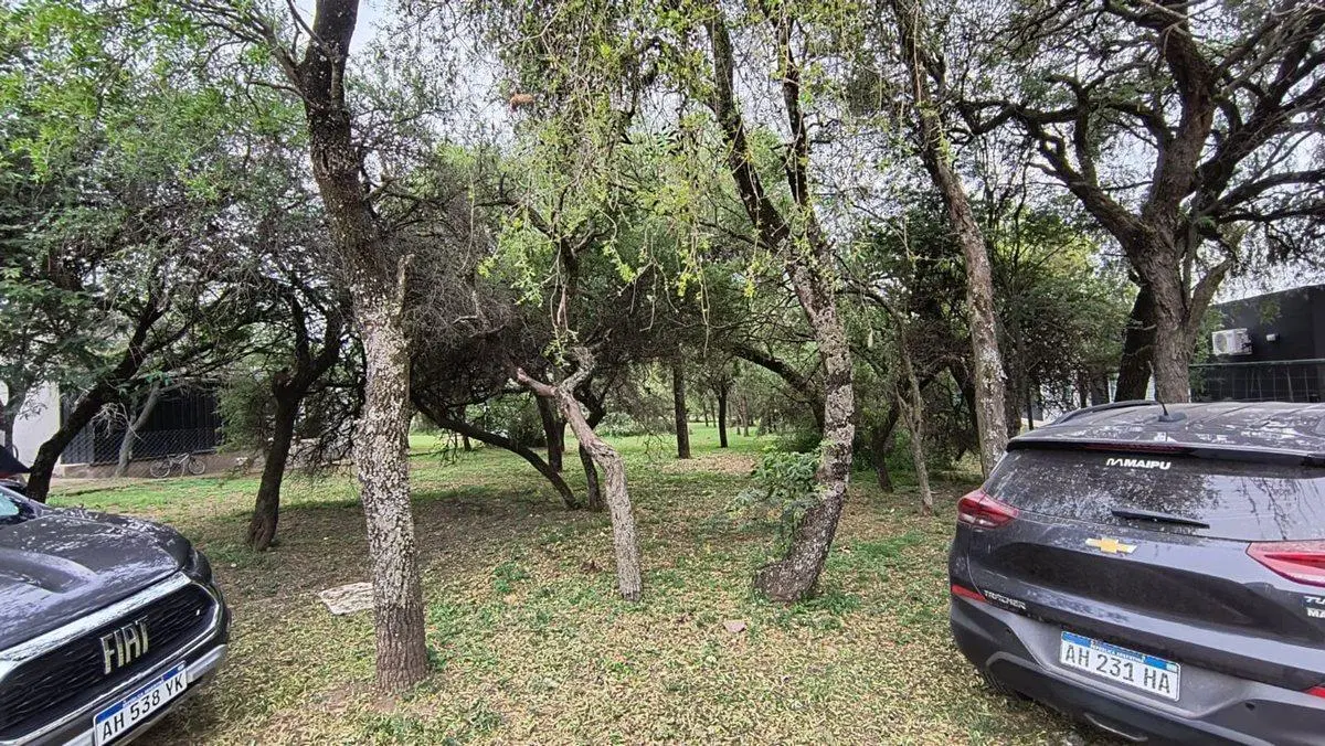 VENTA VALLE DEL GOLF ETAPA 2  LOTE  864 M2 CENTRAL 7
