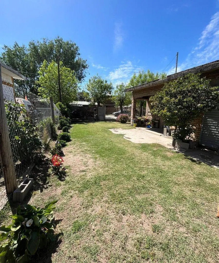 VENTA CASA 2 DORMITORIOS A TERMINAR EN ALTA GRACIA 5