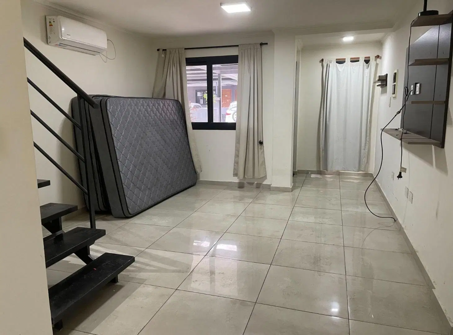 VENTA TRIPLEX 3 DORMI CATEGORIA VILLA CARLOS PAZ 5