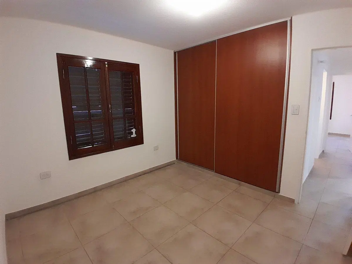 VENTA CASA 3 DORM LOMAS SUR VILLA ALLENDE CORDOBA 8
