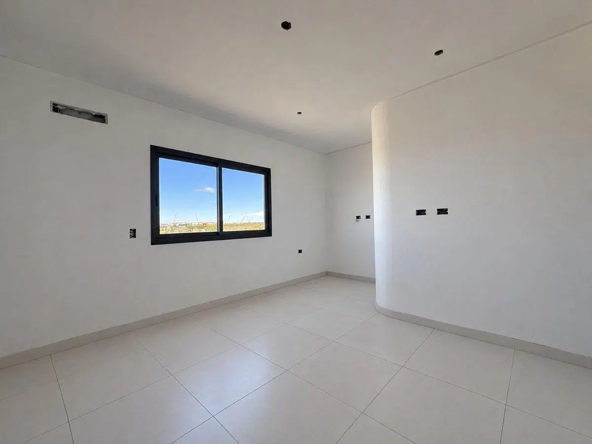 VENTA DUPLEX 3 DORMITORIOS TERRAZAS DE MANANTIALES 4