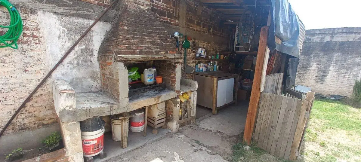 VENTA CASA 3 DORMITORIOS- CENTRO AMERICA CORDOBA 5