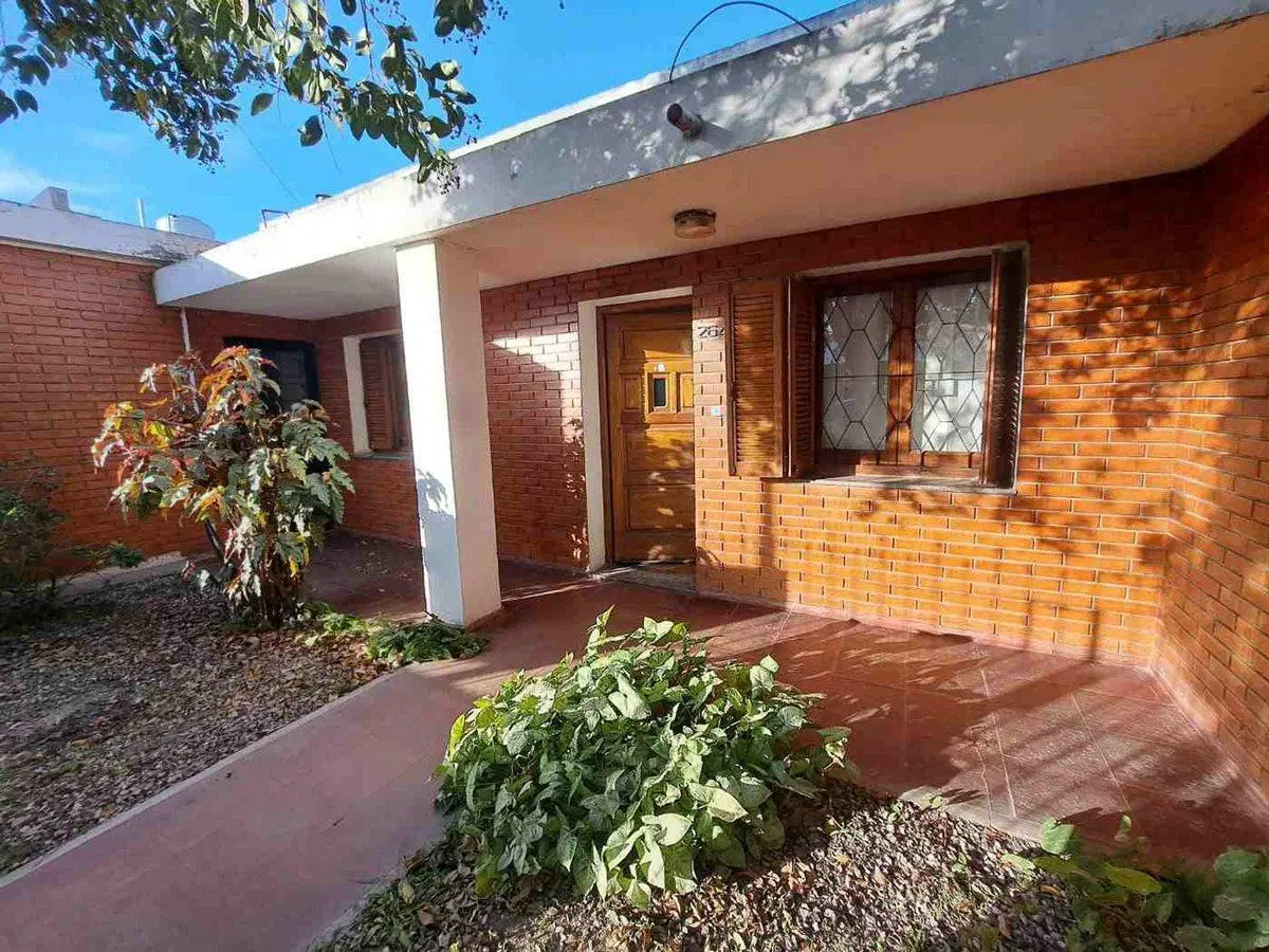 VENTA CASA 2 DORMITORIOS B° YOFRE NORTE CÓRDOBA 2