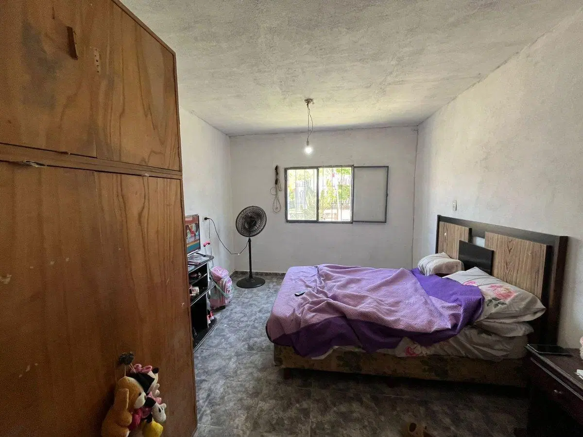 VENTA CASA CON DEPTO FRENTE A JARDIN BOTANICO 8