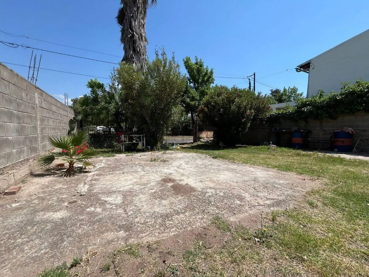 VENTA CASA CON DEPTO FRENTE A JARDIN BOTANICO 3