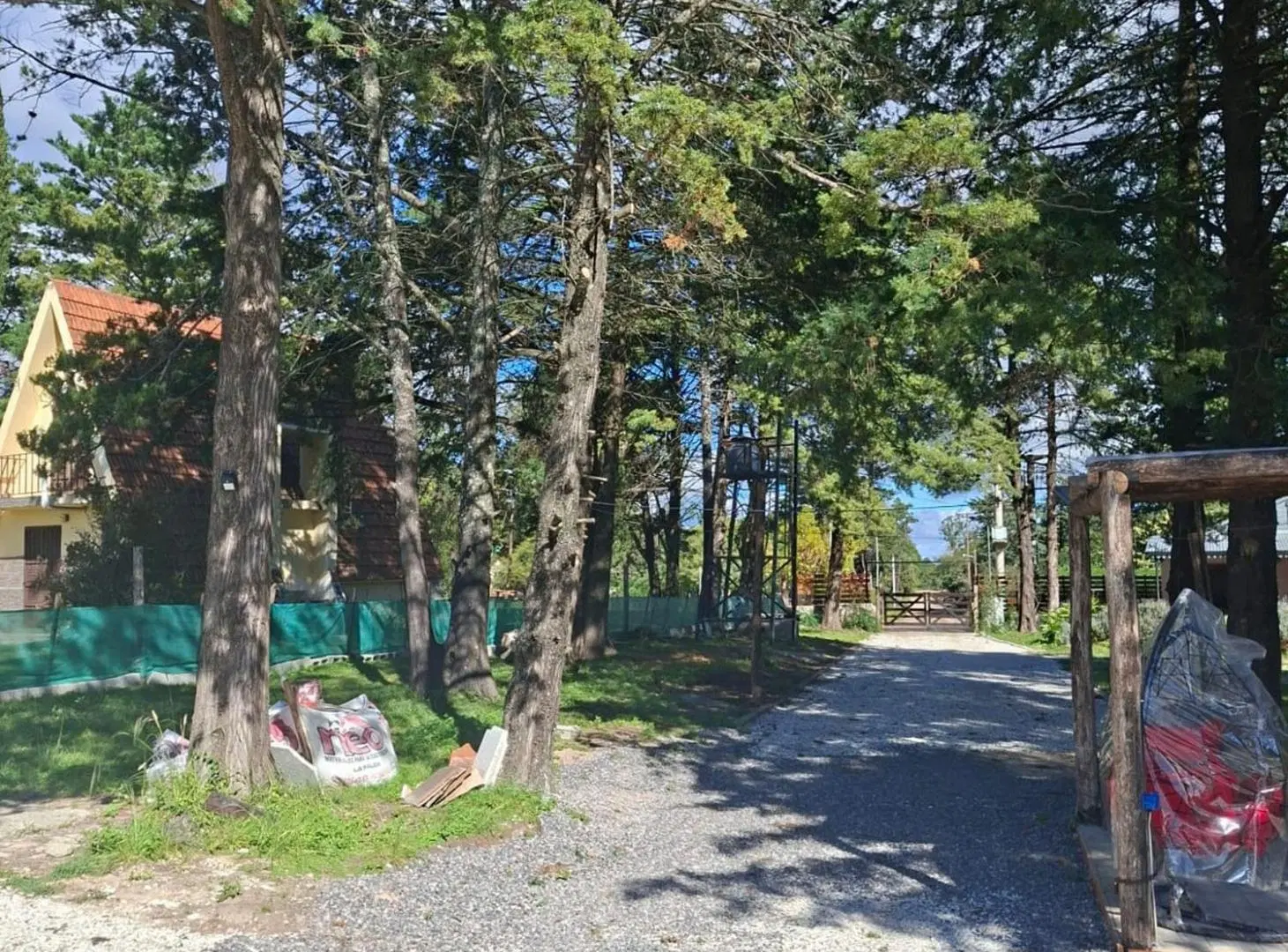VENTA 2 CASAS AMOBLADAS C/PILETA HUERTA GRANDE CBA 5